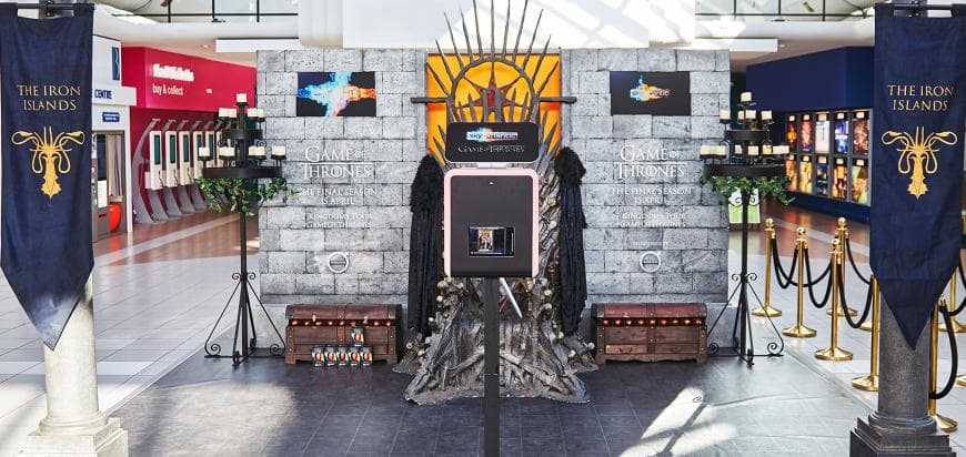 Tire fotos no Trono de Ferro de Game of Thrones